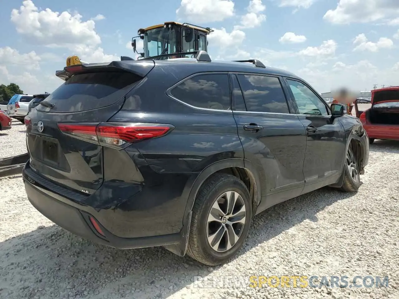 3 Photograph of a damaged car 5TDGZRAH5MS089189 TOYOTA HIGHLANDER 2021