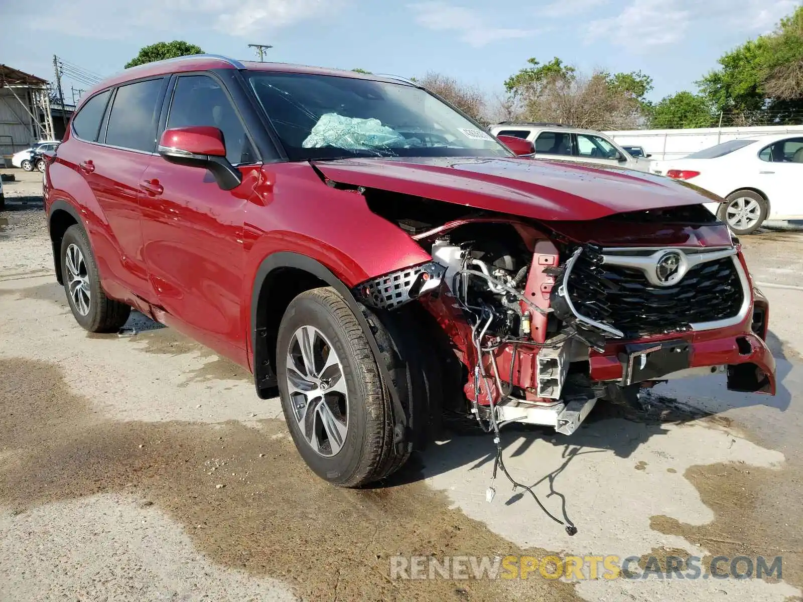 1 Photograph of a damaged car 5TDGZRAH6MS041023 TOYOTA HIGHLANDER 2021