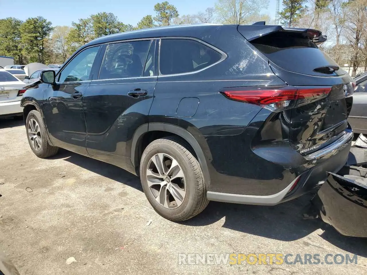 2 Photograph of a damaged car 5TDGZRAH6MS525371 TOYOTA HIGHLANDER 2021