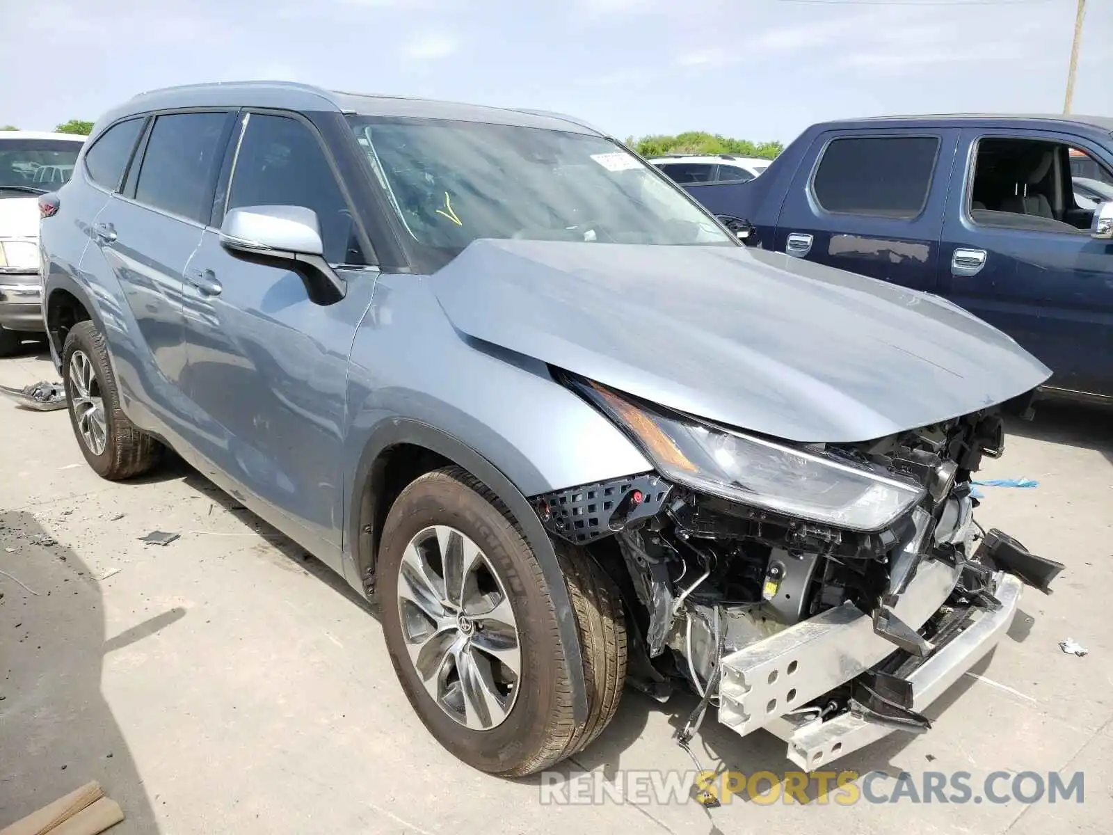 1 Photograph of a damaged car 5TDGZRAH7MS033044 TOYOTA HIGHLANDER 2021