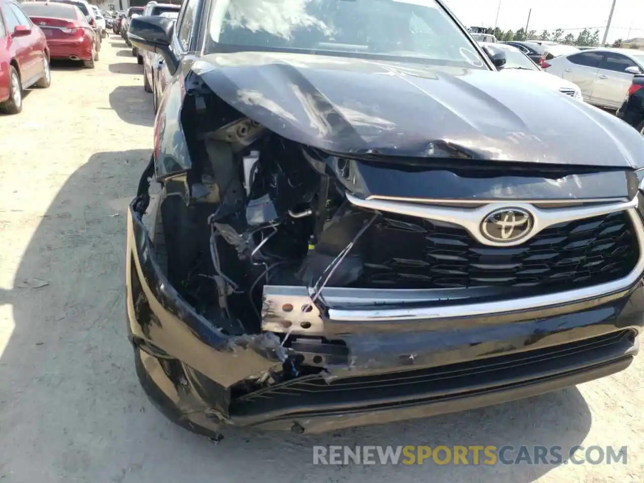 9 Photograph of a damaged car 5TDGZRAH7MS043248 TOYOTA HIGHLANDER 2021