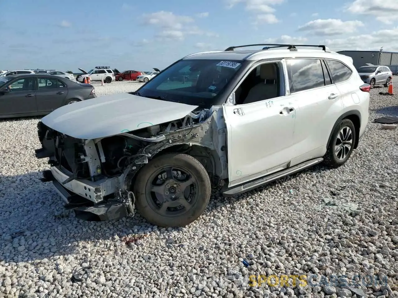 1 Photograph of a damaged car 5TDGZRAH7MS526870 TOYOTA HIGHLANDER 2021