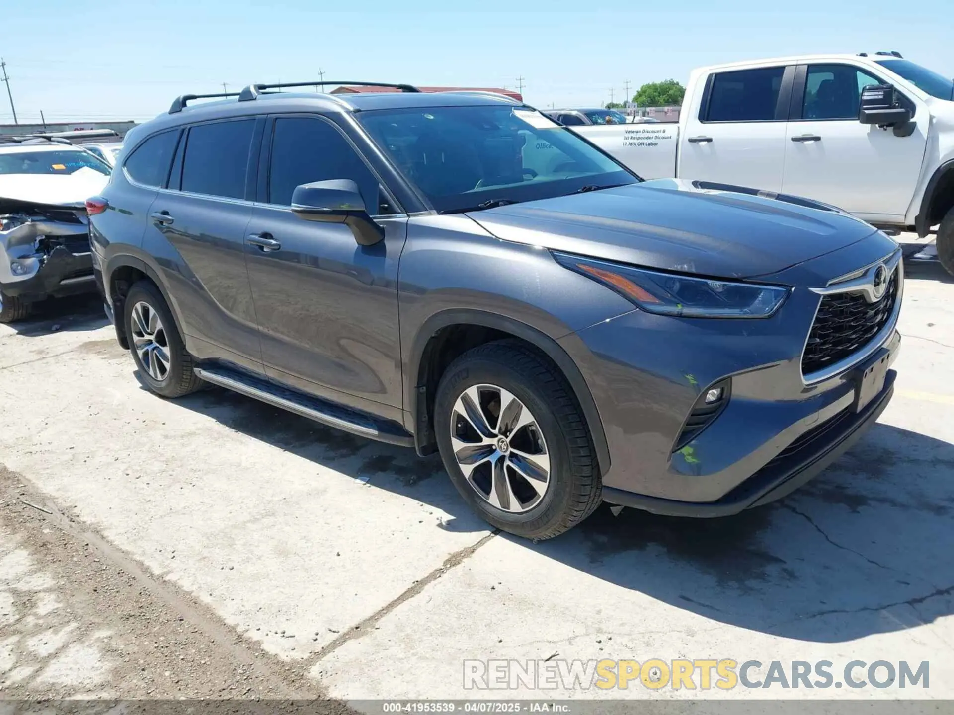 1 Photograph of a damaged car 5TDGZRAH7MS528781 TOYOTA HIGHLANDER 2021