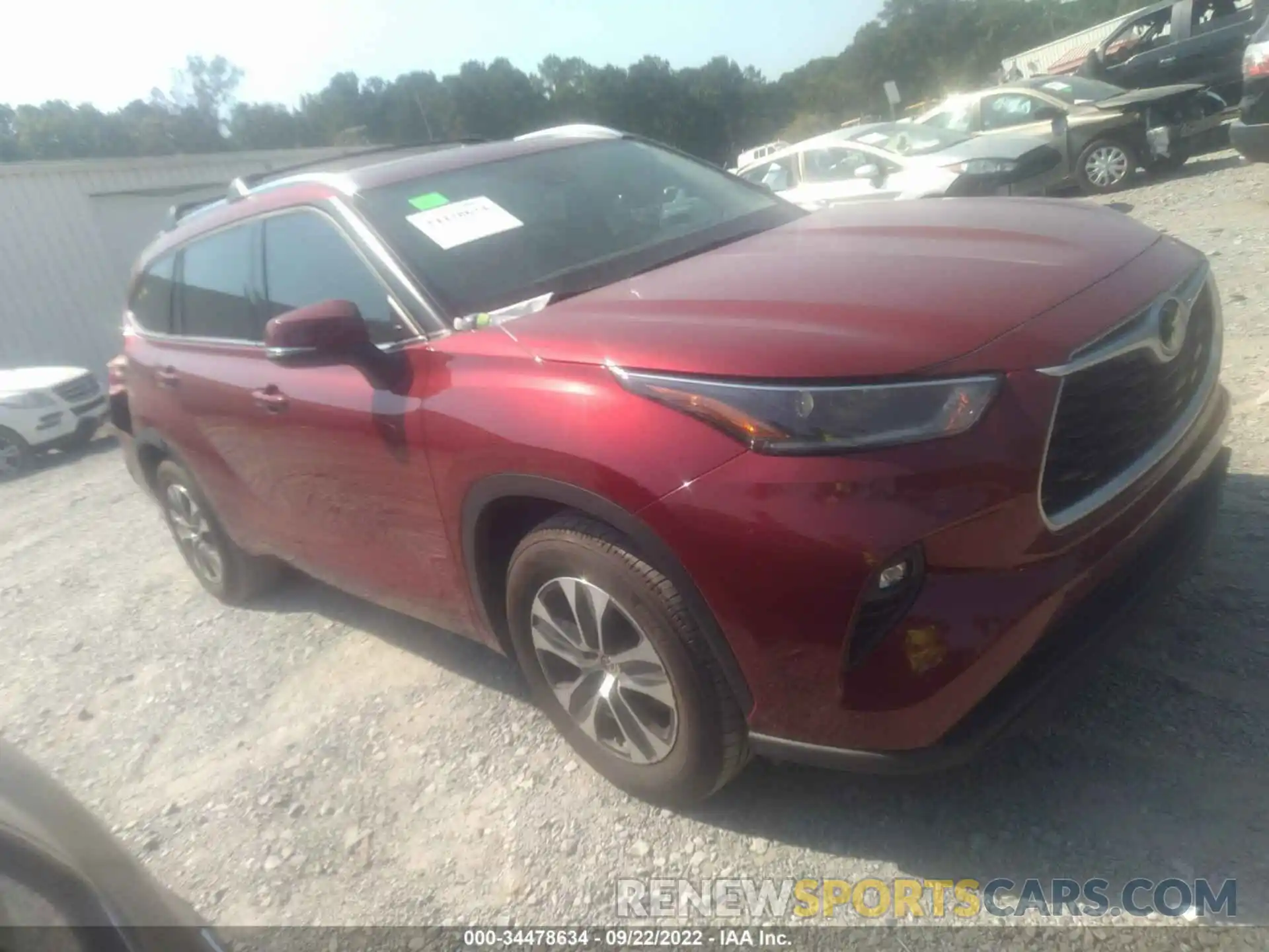 1 Photograph of a damaged car 5TDGZRAH8MS084133 TOYOTA HIGHLANDER 2021