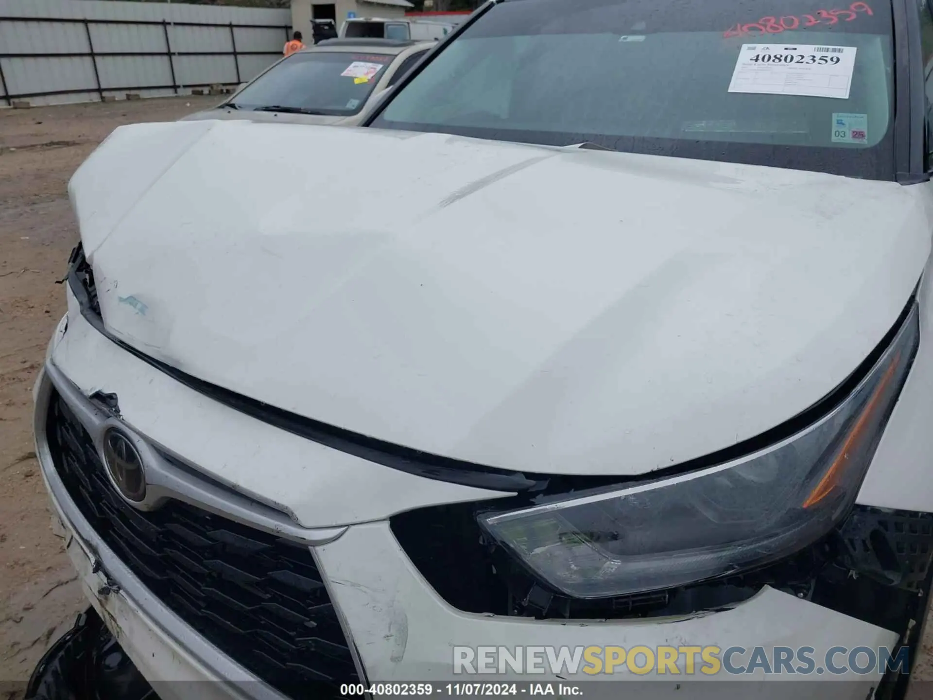 10 Photograph of a damaged car 5TDGZRAH8MS522617 TOYOTA HIGHLANDER 2021