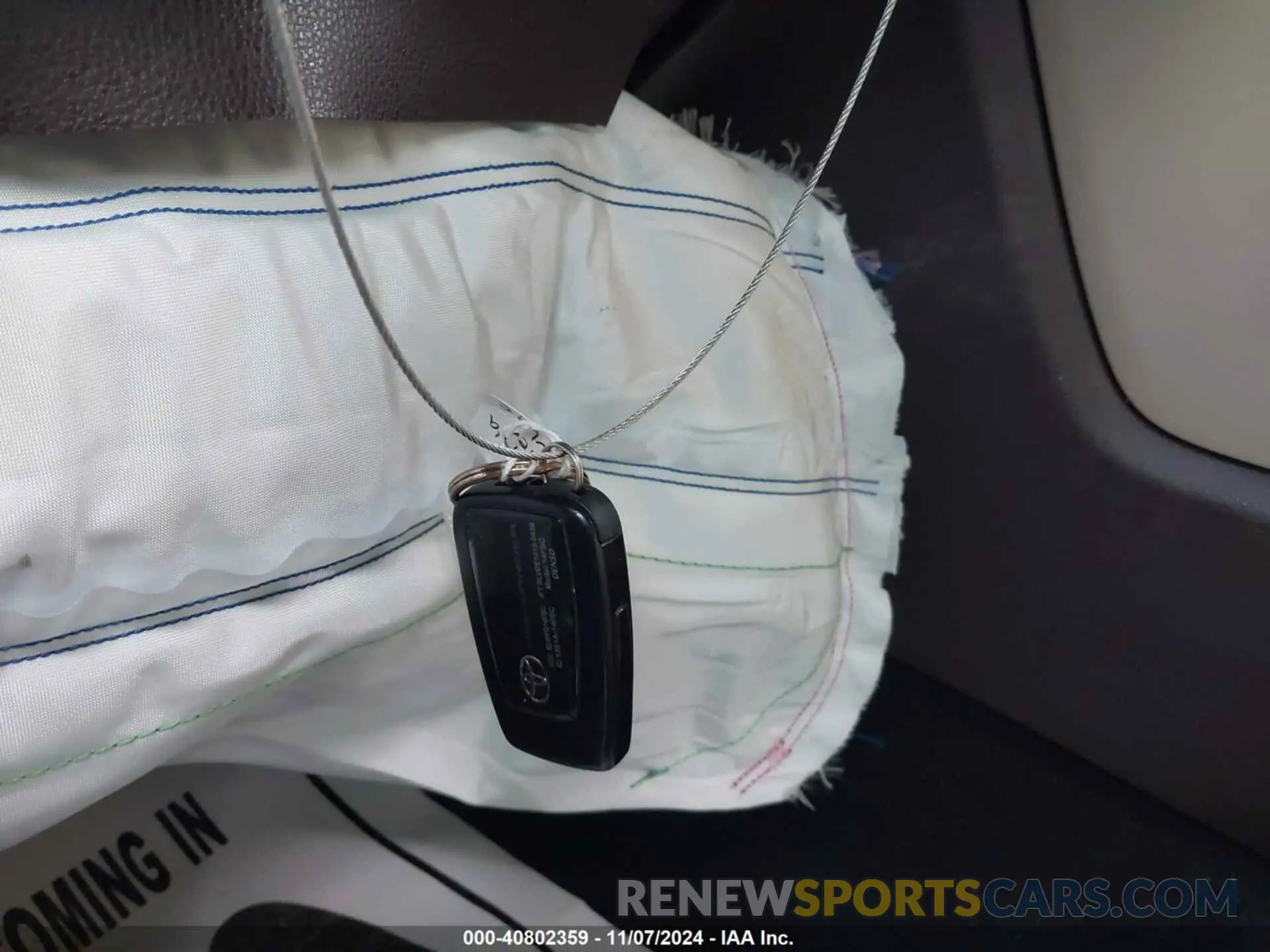 11 Photograph of a damaged car 5TDGZRAH8MS522617 TOYOTA HIGHLANDER 2021