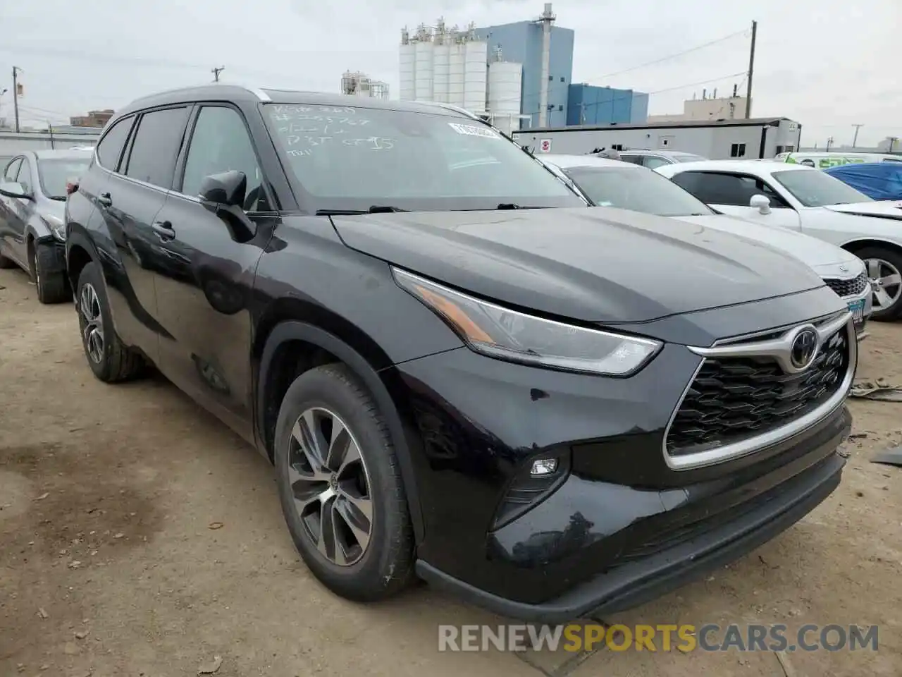 4 Photograph of a damaged car 5TDGZRAH9MS042019 TOYOTA HIGHLANDER 2021