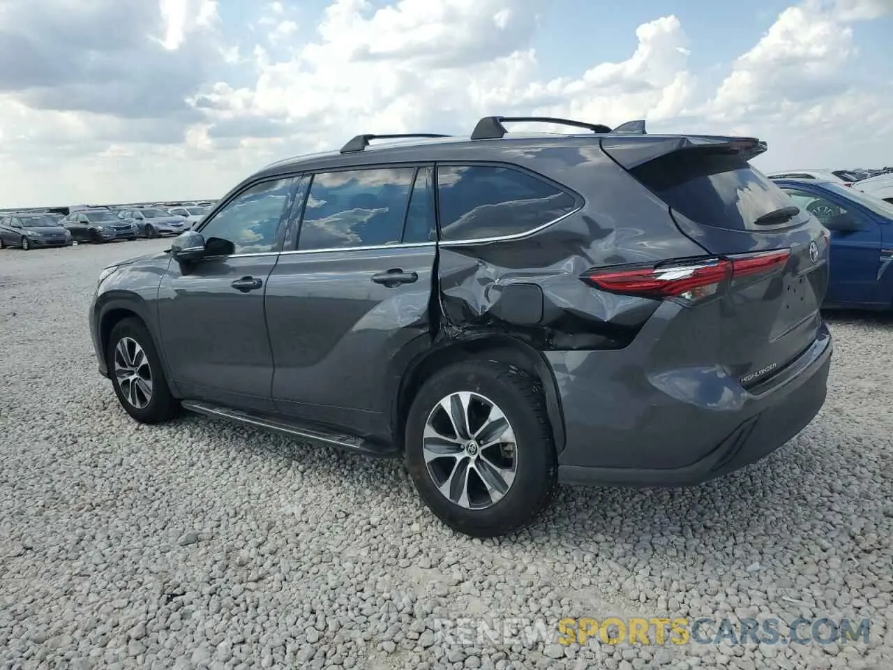2 Photograph of a damaged car 5TDGZRAH9MS063100 TOYOTA HIGHLANDER 2021