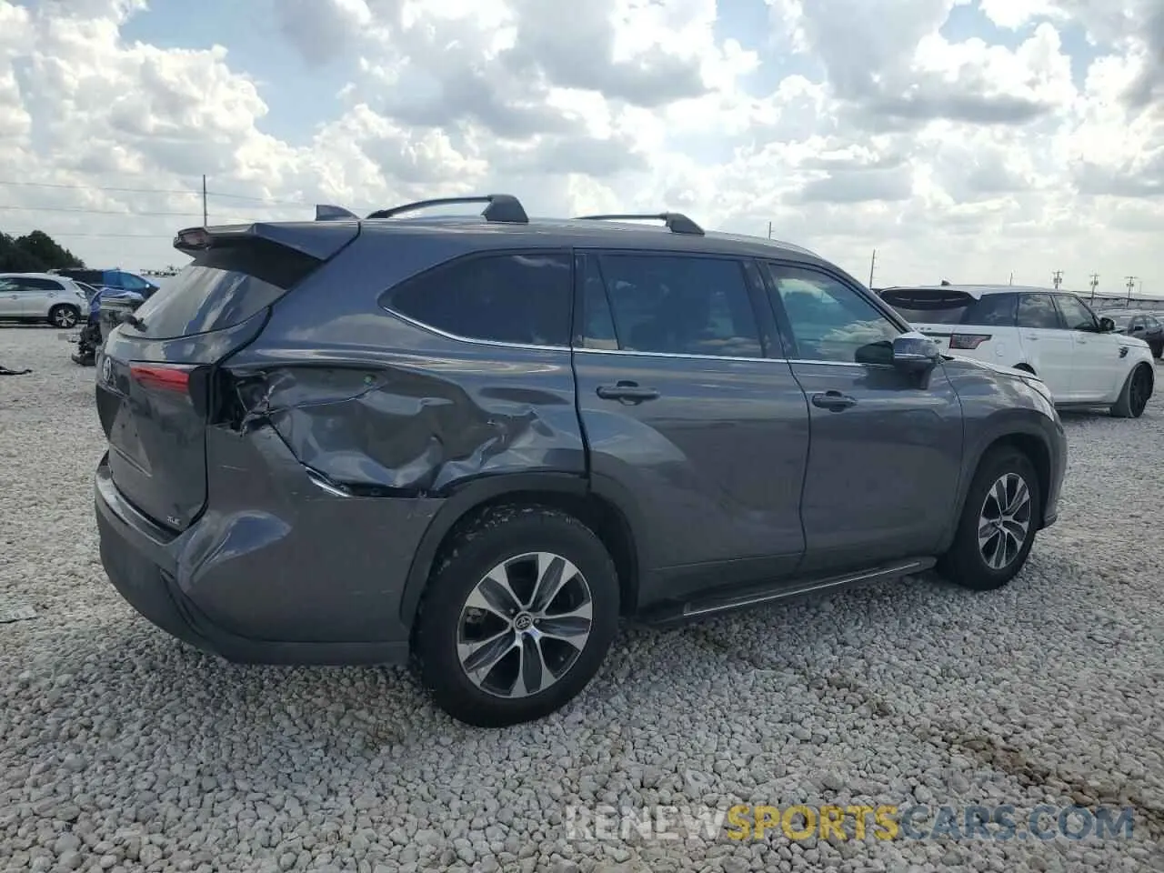 3 Photograph of a damaged car 5TDGZRAH9MS063100 TOYOTA HIGHLANDER 2021