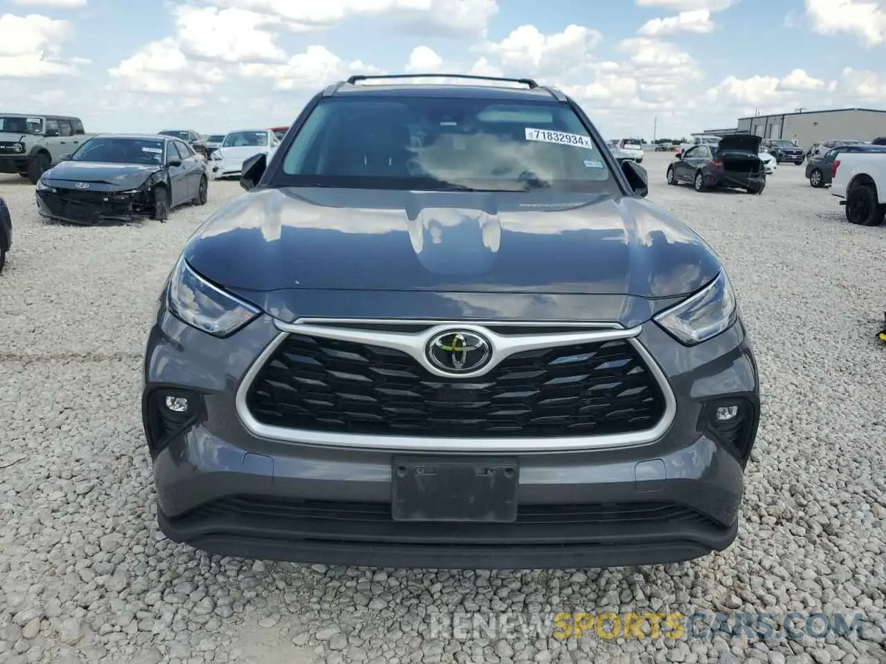 5 Photograph of a damaged car 5TDGZRAH9MS063100 TOYOTA HIGHLANDER 2021
