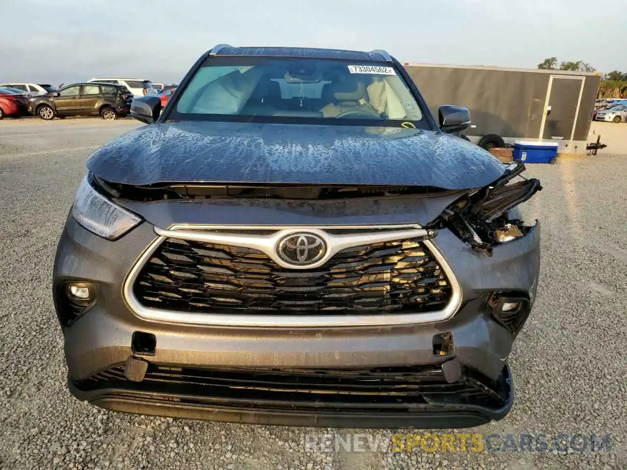 5 Photograph of a damaged car 5TDGZRAH9MS081080 TOYOTA HIGHLANDER 2021