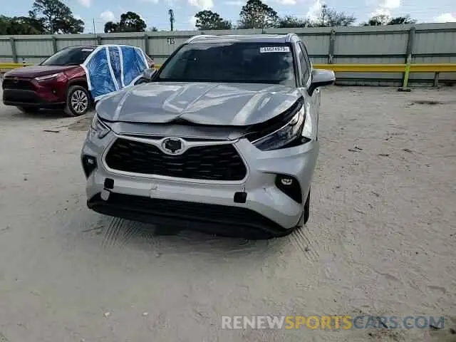 12 Photograph of a damaged car 5TDGZRAHXMS058228 TOYOTA HIGHLANDER 2021
