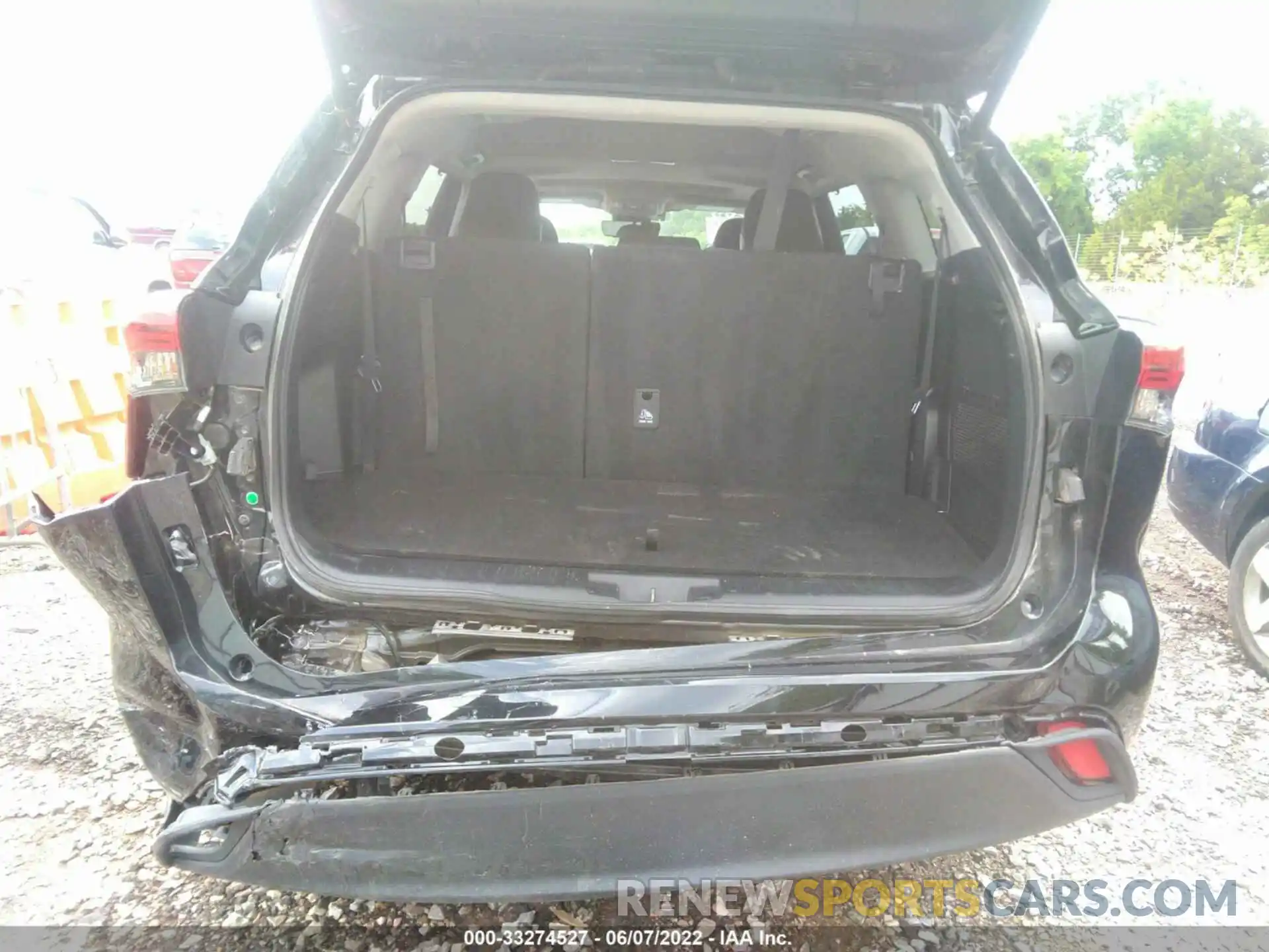 8 Photograph of a damaged car 5TDGZRAHXMS516091 TOYOTA HIGHLANDER 2021