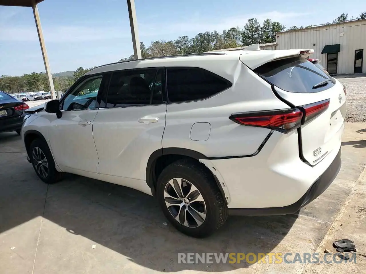 2 Photograph of a damaged car 5TDGZRAHXMS524787 TOYOTA HIGHLANDER 2021