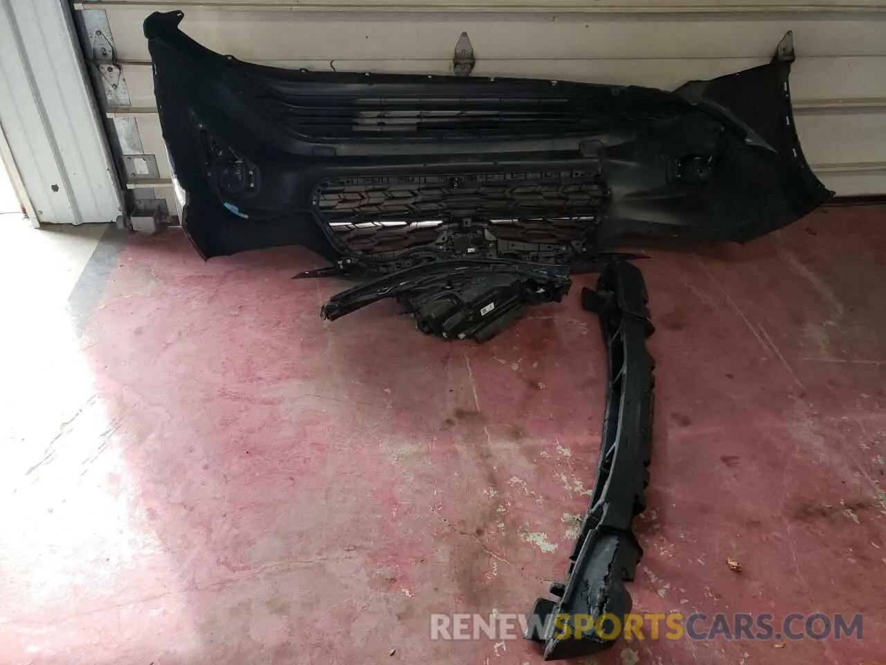 13 Photograph of a damaged car 5TDGZRBH0MS083444 TOYOTA HIGHLANDER 2021