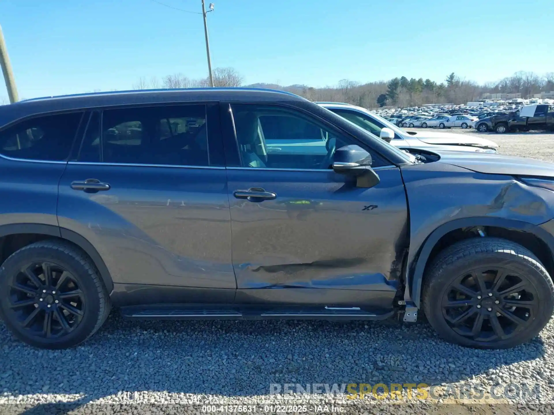 13 Photograph of a damaged car 5TDGZRBH0MS097540 TOYOTA HIGHLANDER 2021