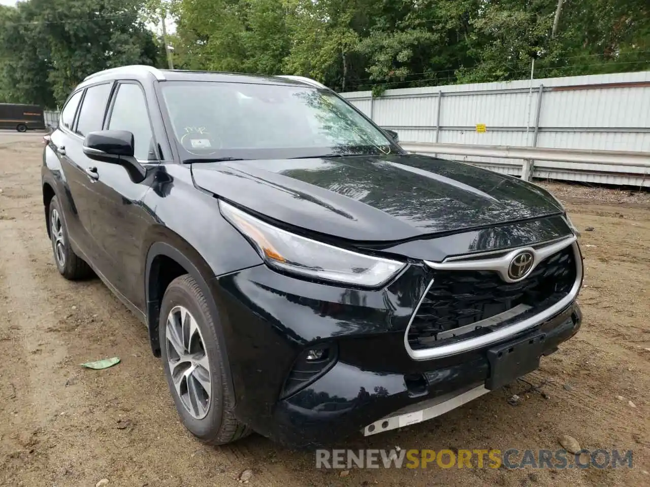 1 Photograph of a damaged car 5TDGZRBH0MS108357 TOYOTA HIGHLANDER 2021