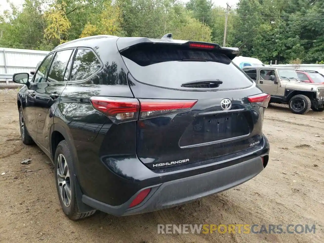 3 Photograph of a damaged car 5TDGZRBH0MS108357 TOYOTA HIGHLANDER 2021