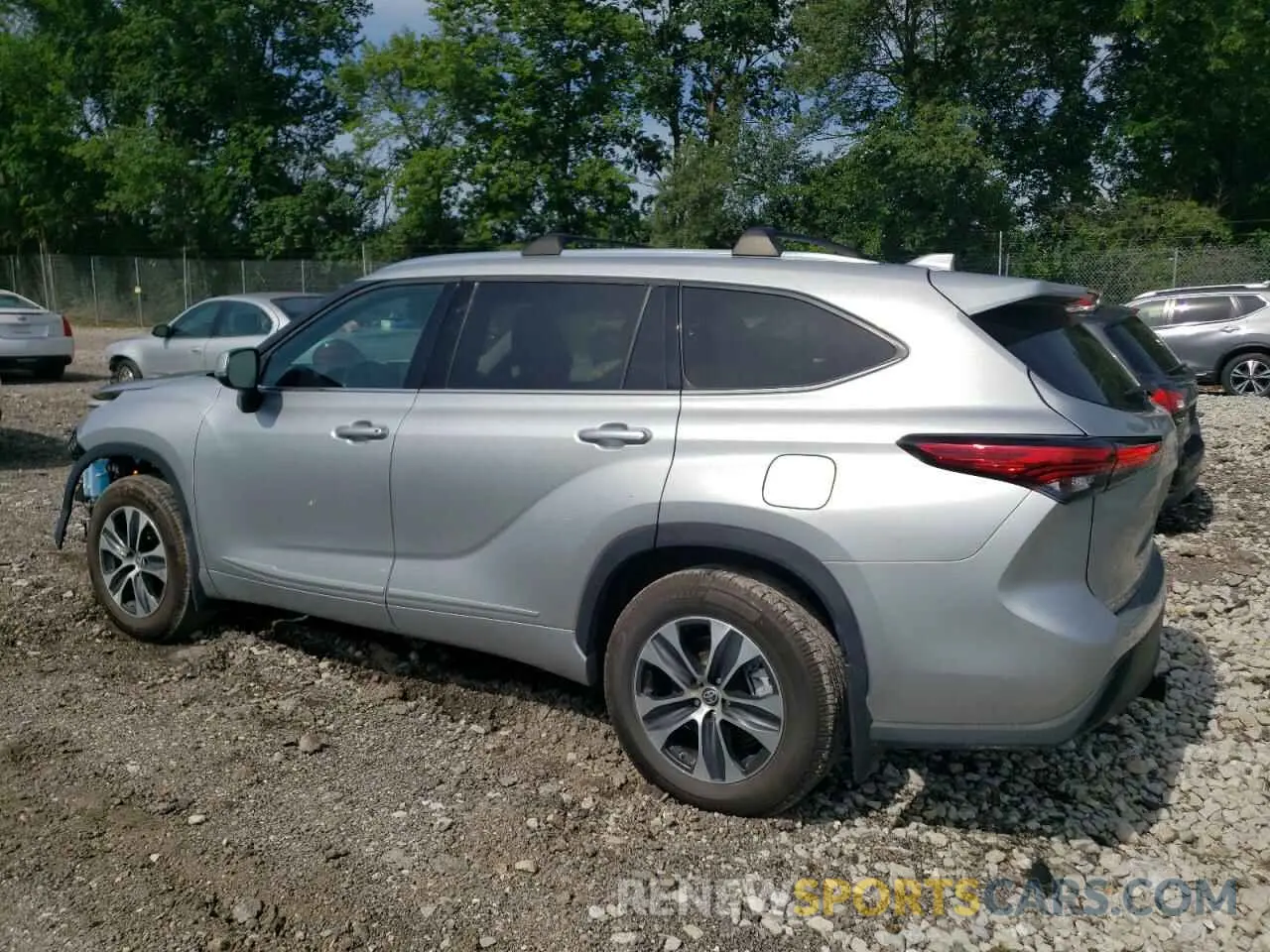2 Photograph of a damaged car 5TDGZRBH0MS138927 TOYOTA HIGHLANDER 2021