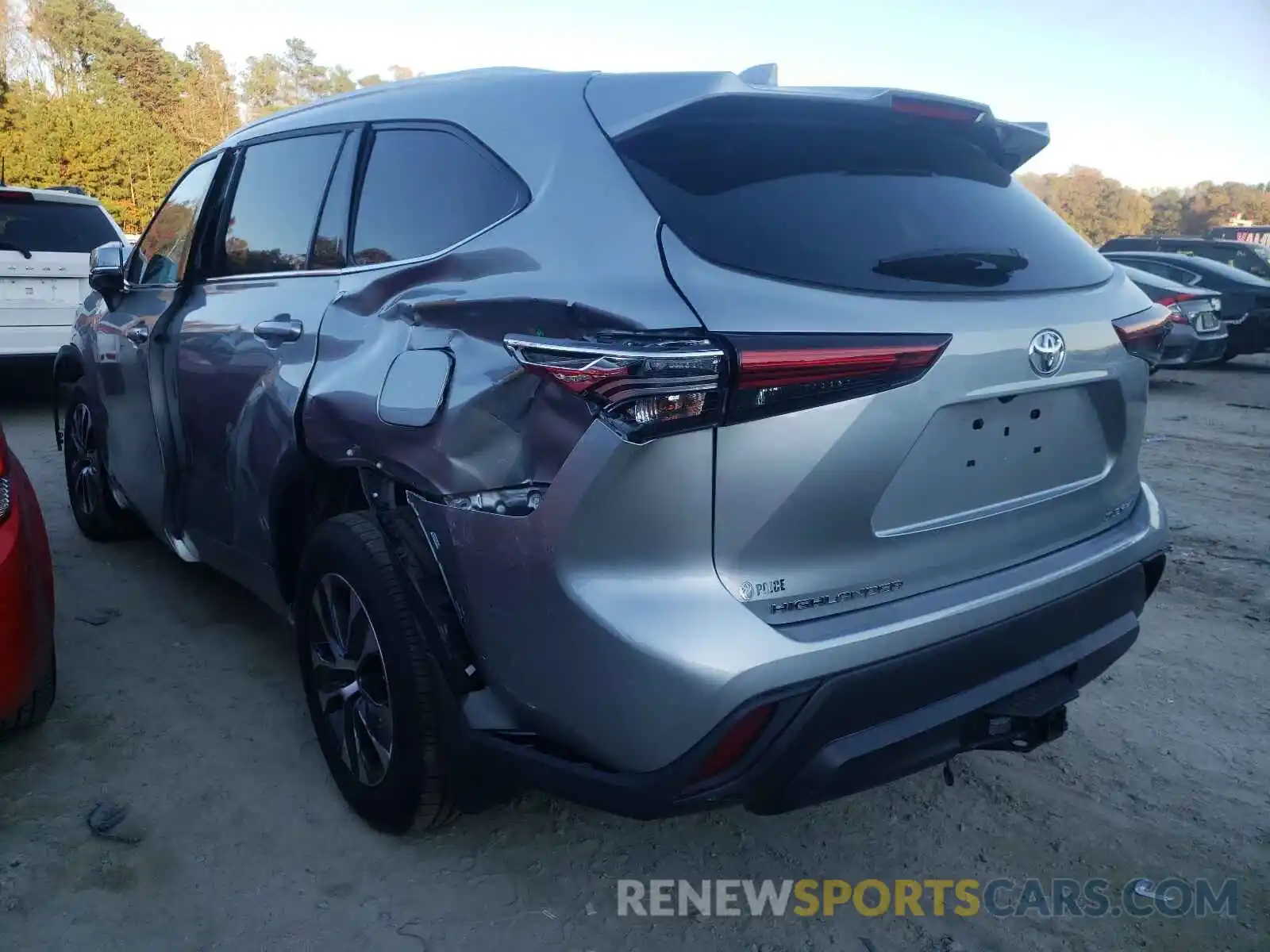 3 Photograph of a damaged car 5TDGZRBH0MS538292 TOYOTA HIGHLANDER 2021