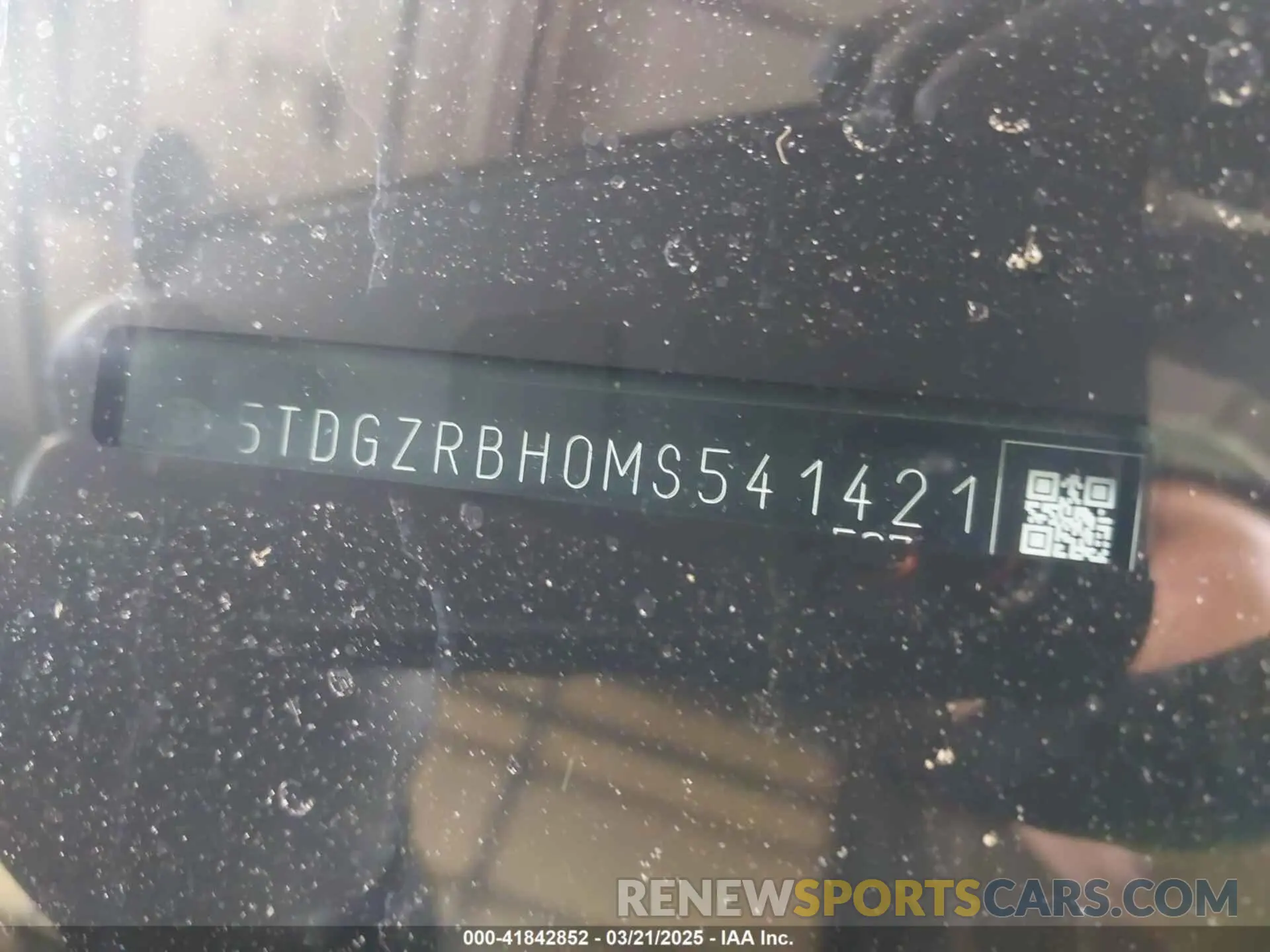 9 Photograph of a damaged car 5TDGZRBH0MS541421 TOYOTA HIGHLANDER 2021