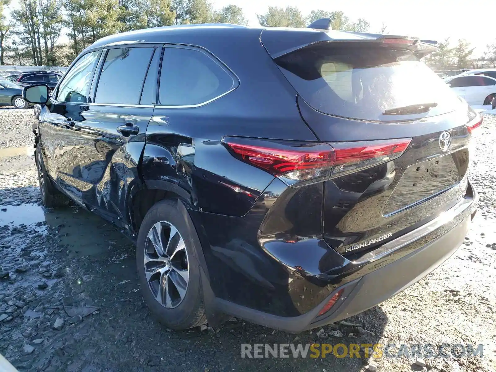 3 Photograph of a damaged car 5TDGZRBH1MS068435 TOYOTA HIGHLANDER 2021