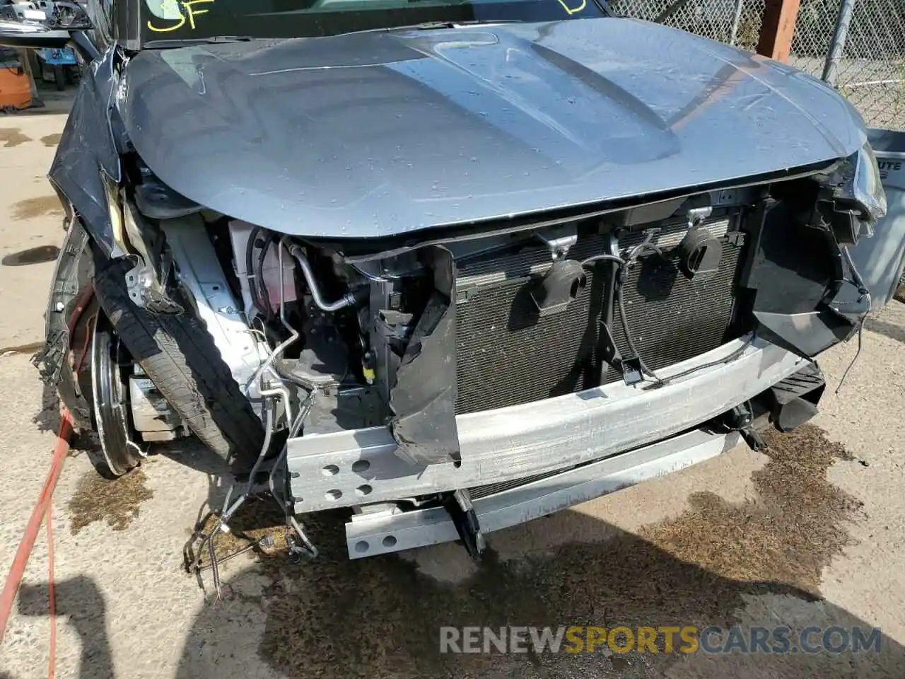 9 Photograph of a damaged car 5TDGZRBH1MS100588 TOYOTA HIGHLANDER 2021