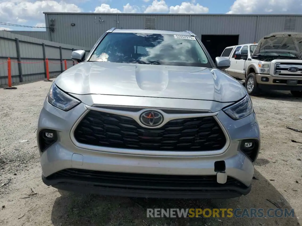 5 Photograph of a damaged car 5TDGZRBH1MS125118 TOYOTA HIGHLANDER 2021