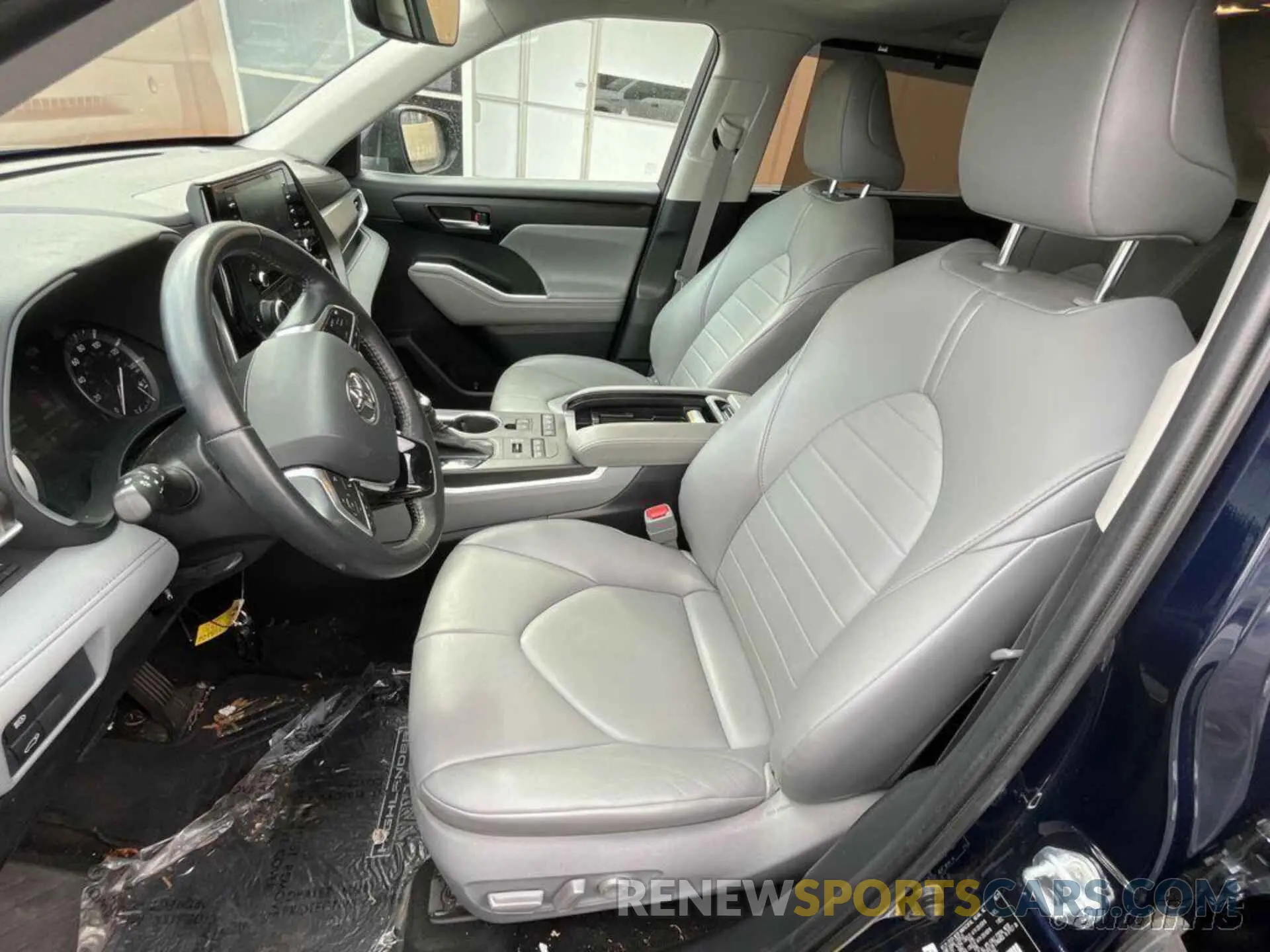 8 Photograph of a damaged car 5TDGZRBH1MS127290 TOYOTA HIGHLANDER 2021