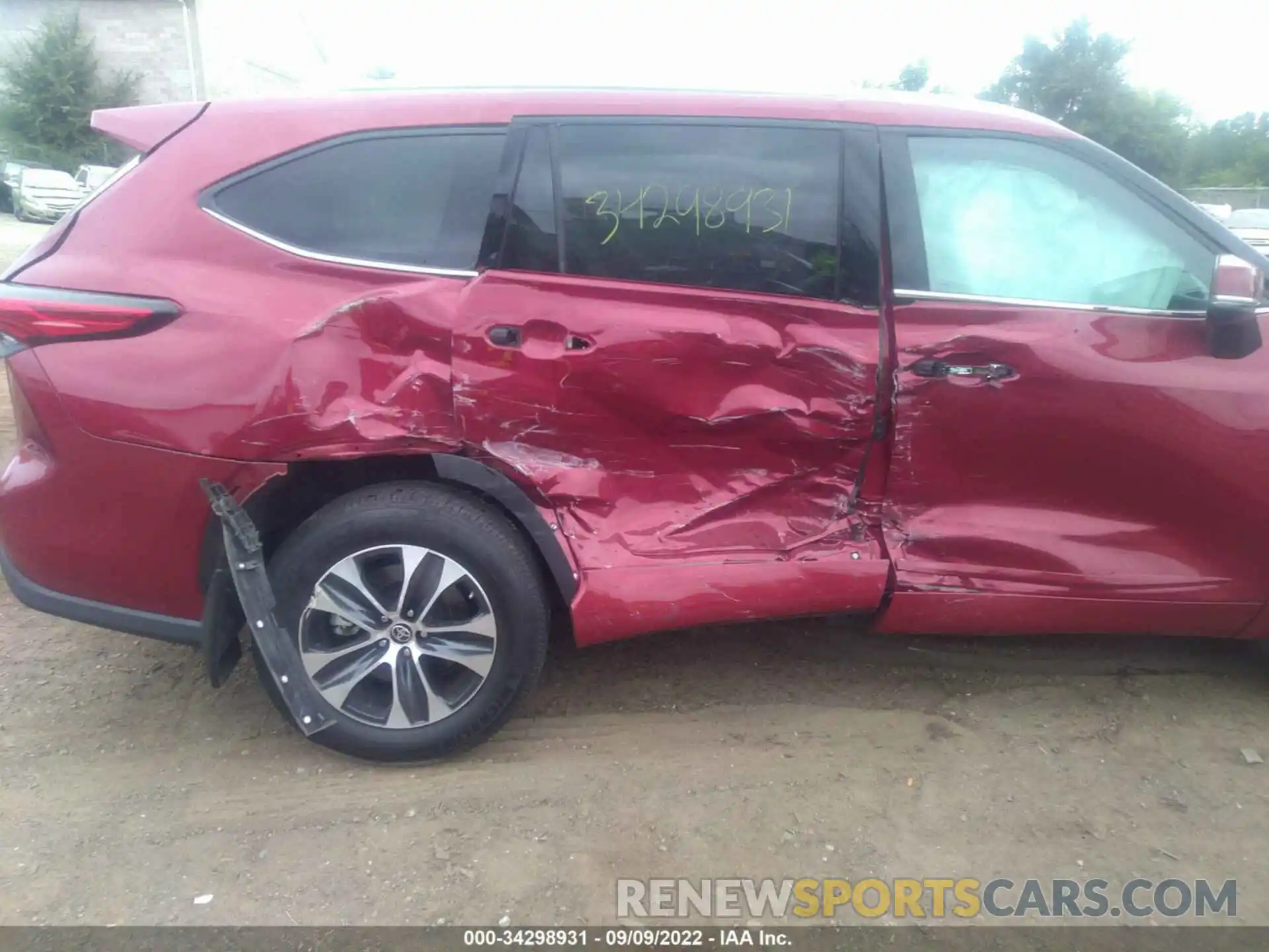 6 Photograph of a damaged car 5TDGZRBH1MS546580 TOYOTA HIGHLANDER 2021