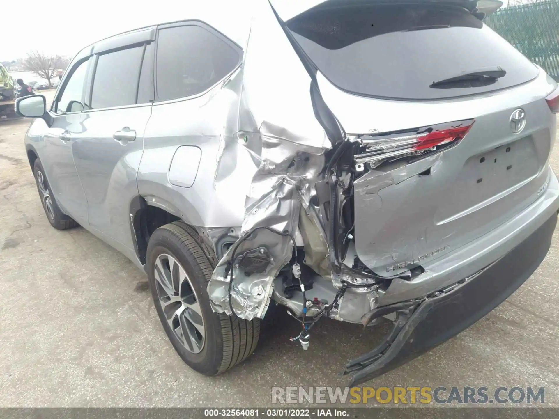 6 Photograph of a damaged car 5TDGZRBH1MS559703 TOYOTA HIGHLANDER 2021