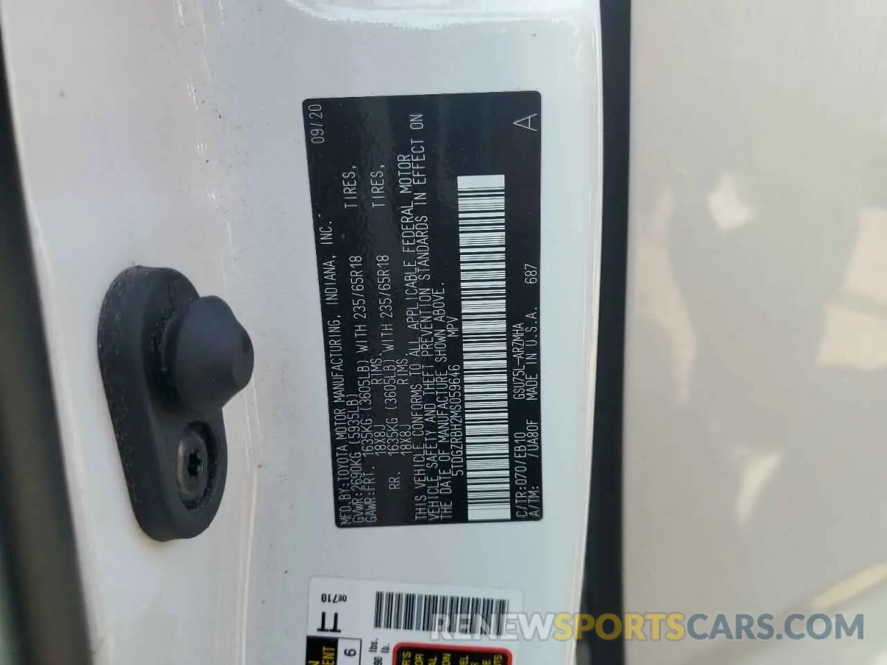 13 Photograph of a damaged car 5TDGZRBH2MS059646 TOYOTA HIGHLANDER 2021