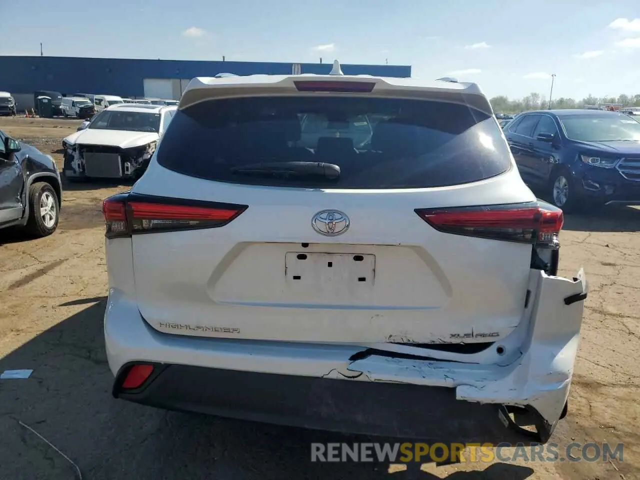 6 Photograph of a damaged car 5TDGZRBH2MS059646 TOYOTA HIGHLANDER 2021