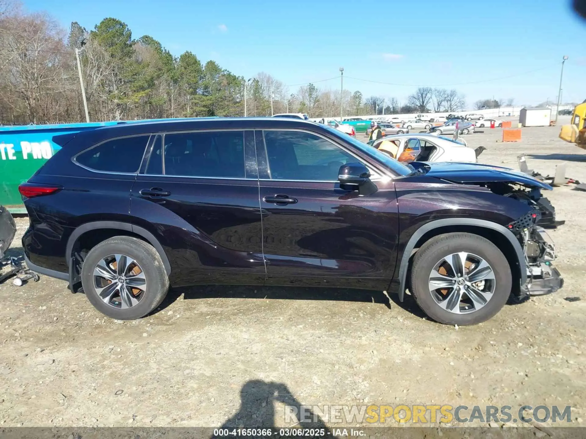14 Photograph of a damaged car 5TDGZRBH2MS105170 TOYOTA HIGHLANDER 2021