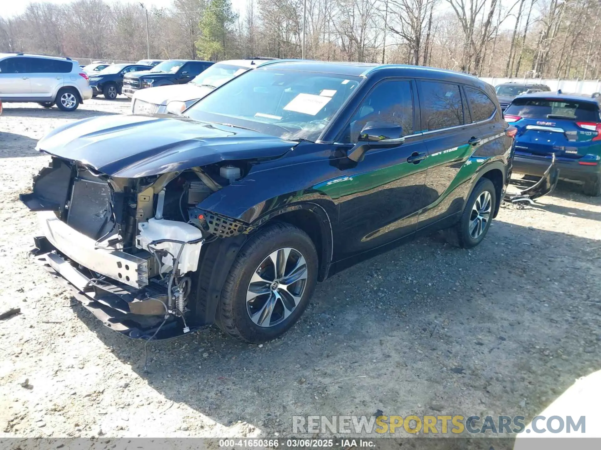 2 Photograph of a damaged car 5TDGZRBH2MS105170 TOYOTA HIGHLANDER 2021