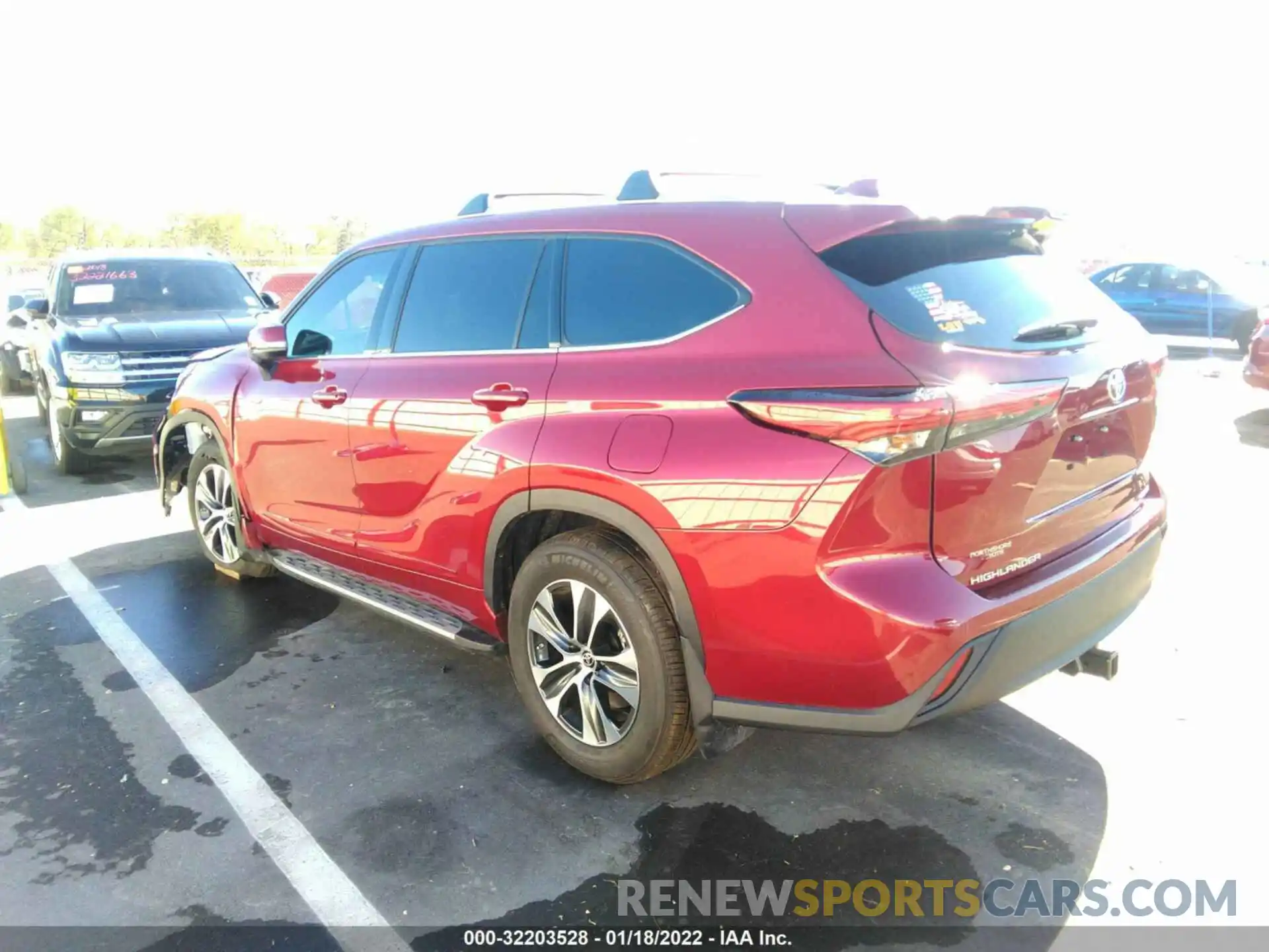 3 Photograph of a damaged car 5TDGZRBH2MS151078 TOYOTA HIGHLANDER 2021