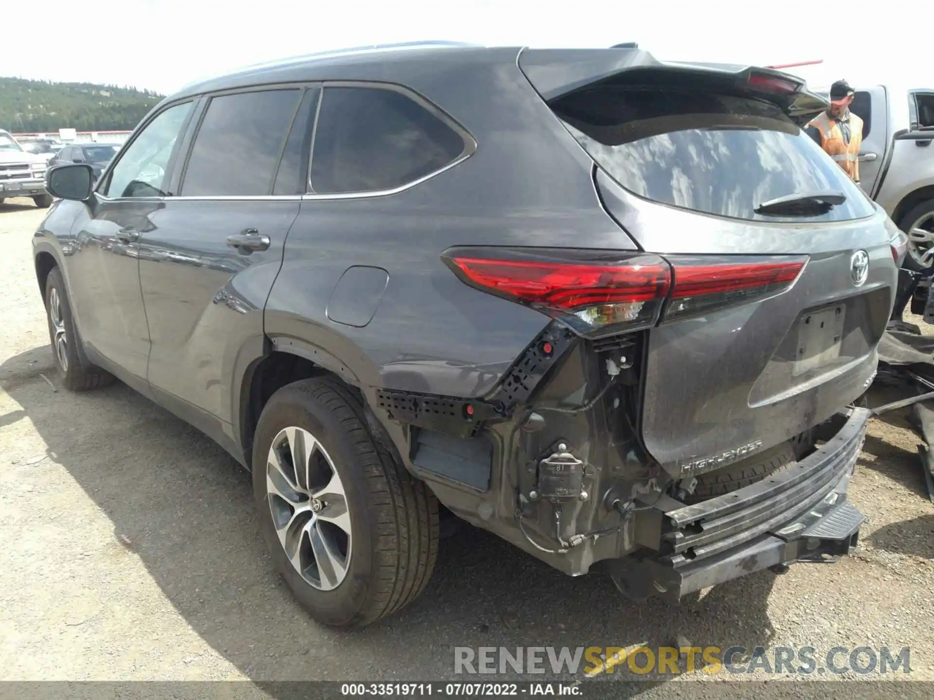 3 Photograph of a damaged car 5TDGZRBH2MS151646 TOYOTA HIGHLANDER 2021