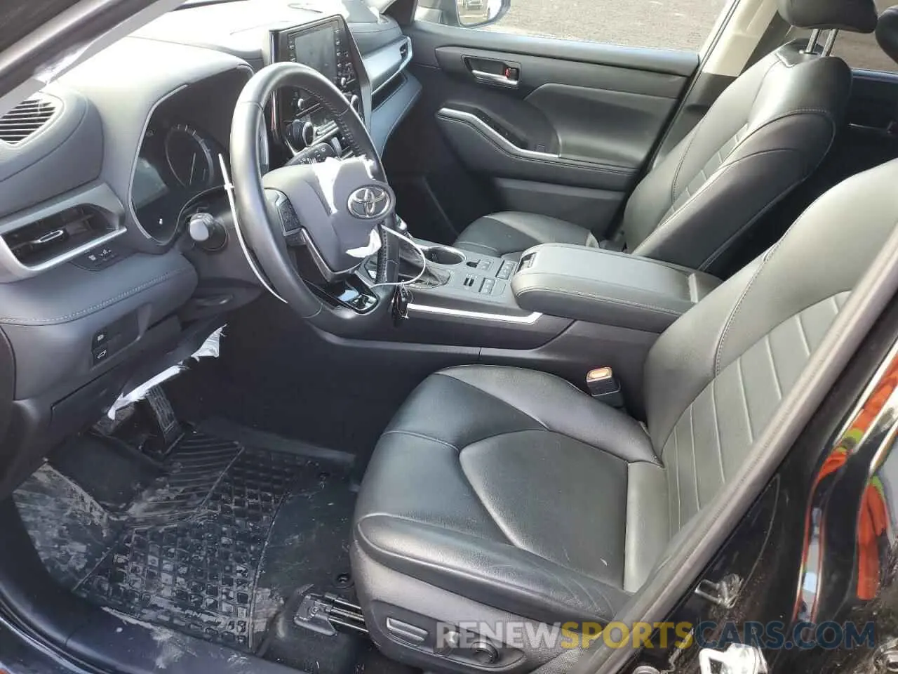 7 Photograph of a damaged car 5TDGZRBH2MS543381 TOYOTA HIGHLANDER 2021