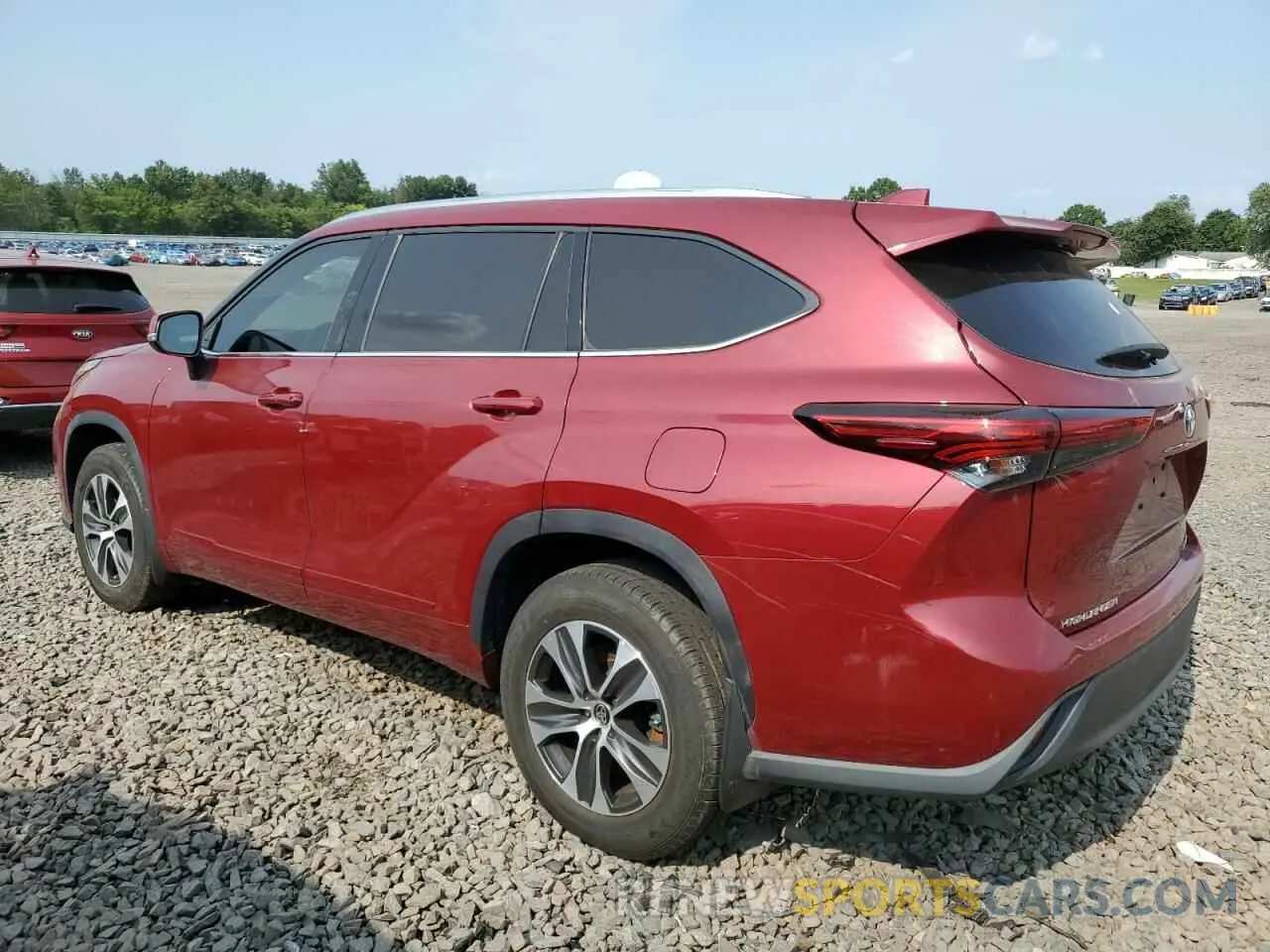 2 Photograph of a damaged car 5TDGZRBH3MS062541 TOYOTA HIGHLANDER 2021