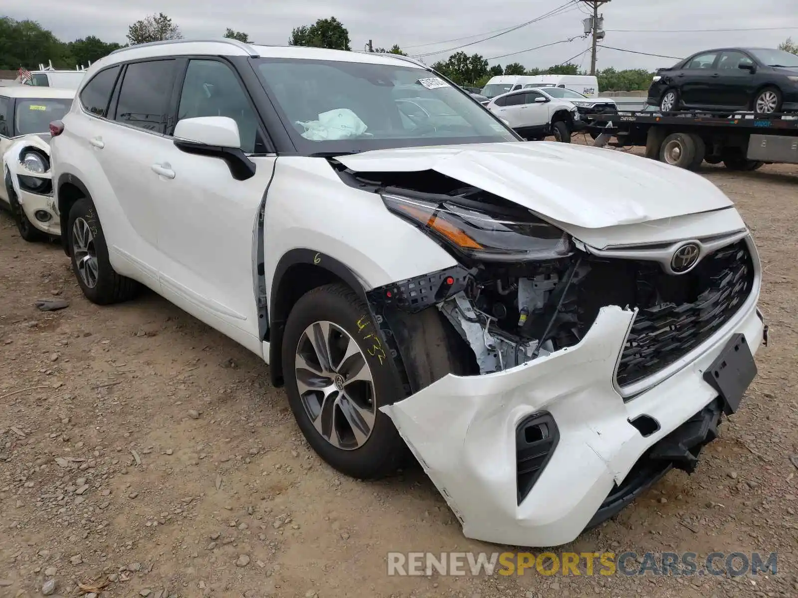 1 Photograph of a damaged car 5TDGZRBH3MS076438 TOYOTA HIGHLANDER 2021