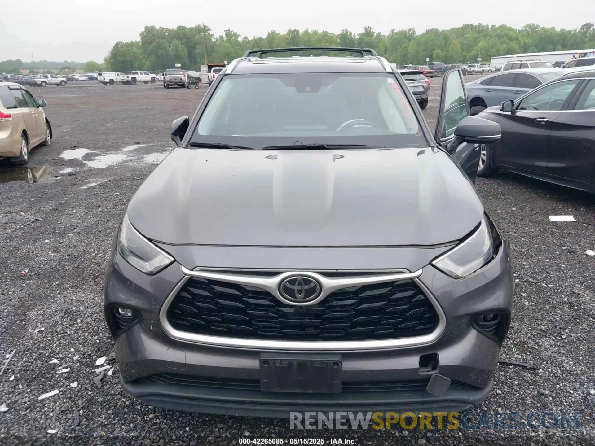 12 Photograph of a damaged car 5TDGZRBH3MS077976 TOYOTA HIGHLANDER 2021
