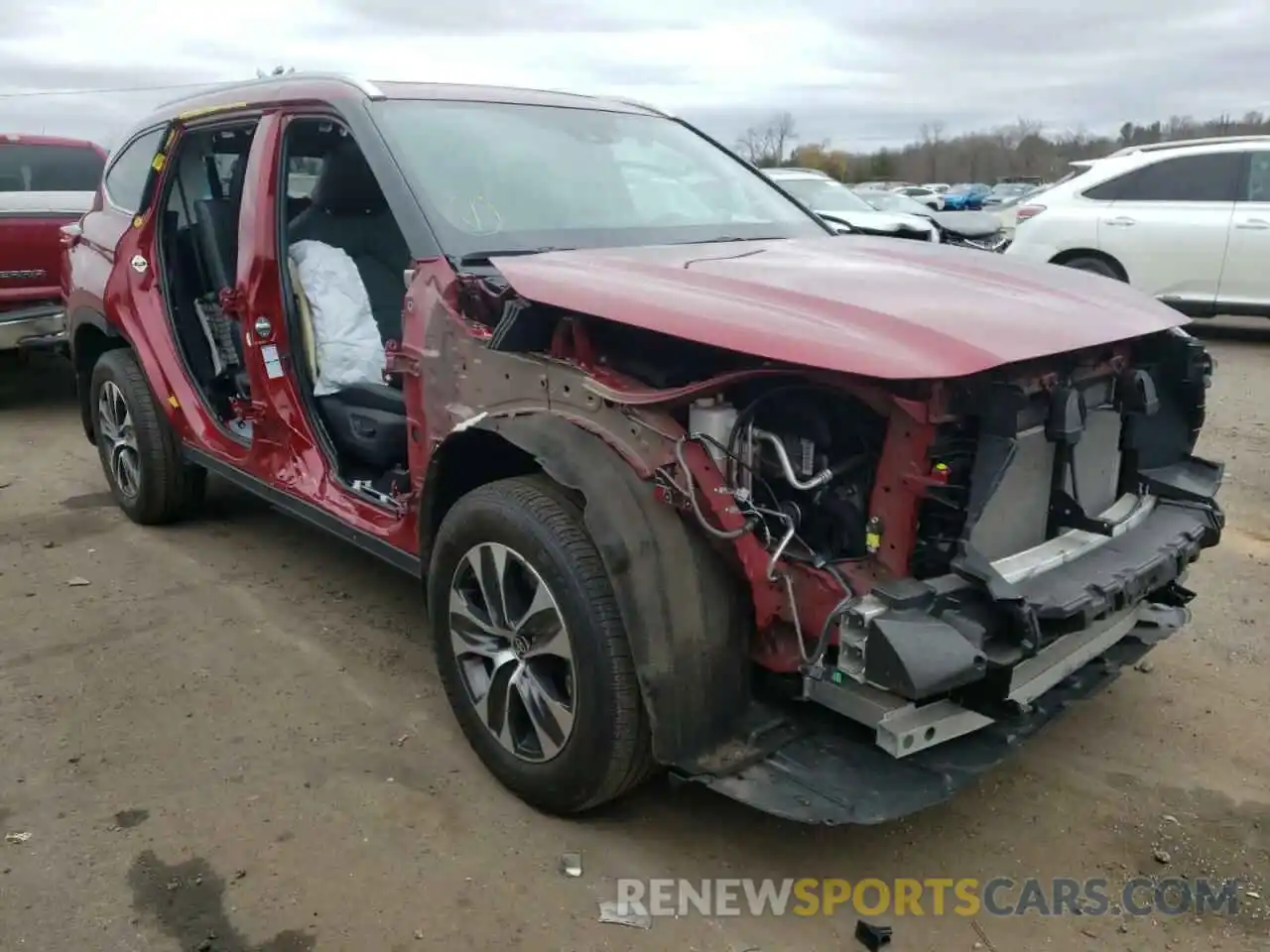 1 Photograph of a damaged car 5TDGZRBH3MS145631 TOYOTA HIGHLANDER 2021