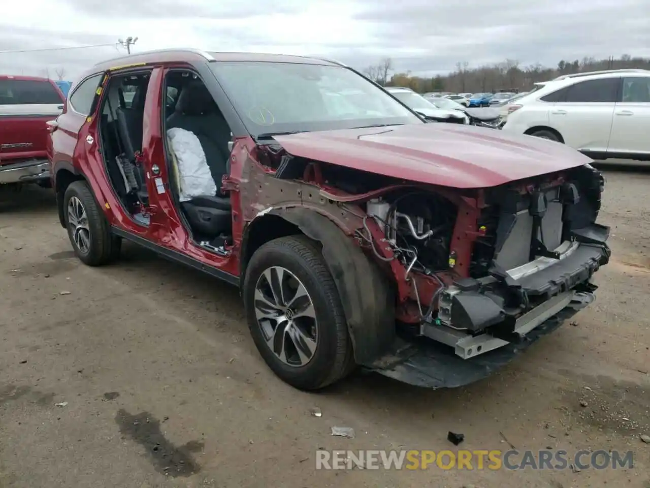 9 Photograph of a damaged car 5TDGZRBH3MS145631 TOYOTA HIGHLANDER 2021