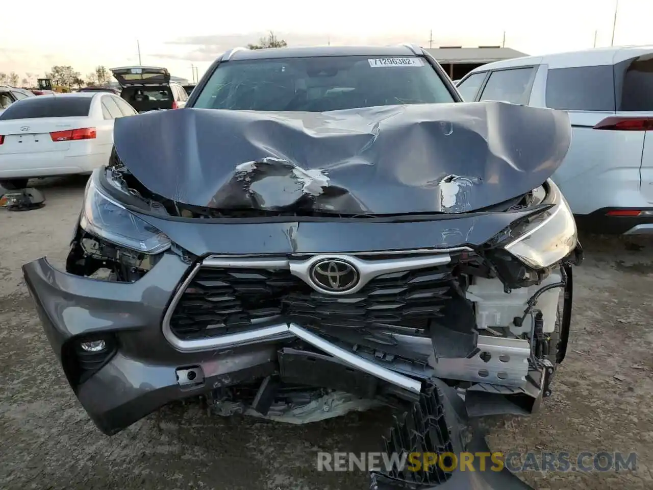 5 Photograph of a damaged car 5TDGZRBH3MS536049 TOYOTA HIGHLANDER 2021