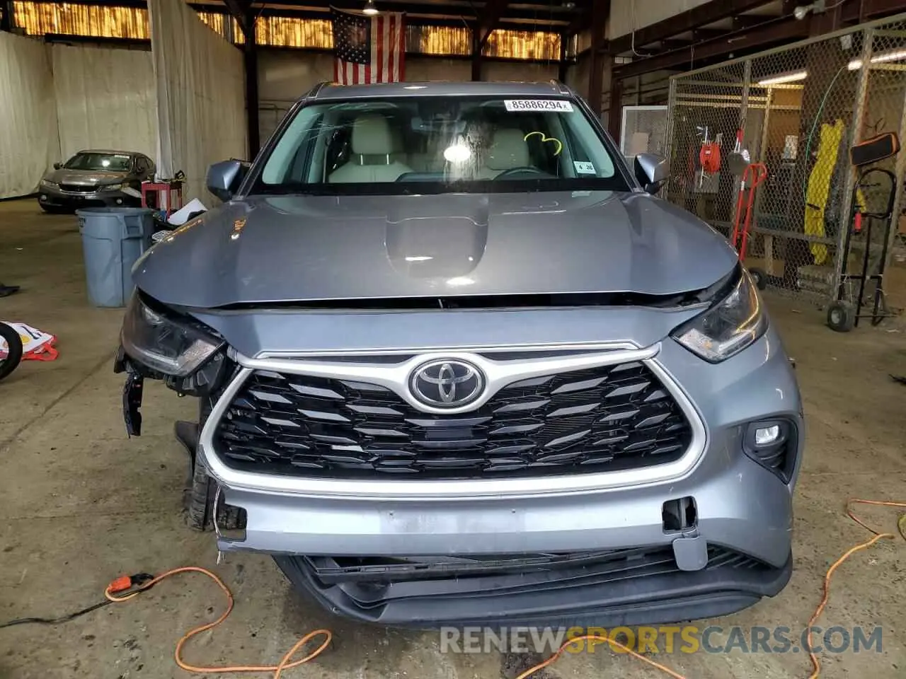 5 Photograph of a damaged car 5TDGZRBH4MS110077 TOYOTA HIGHLANDER 2021