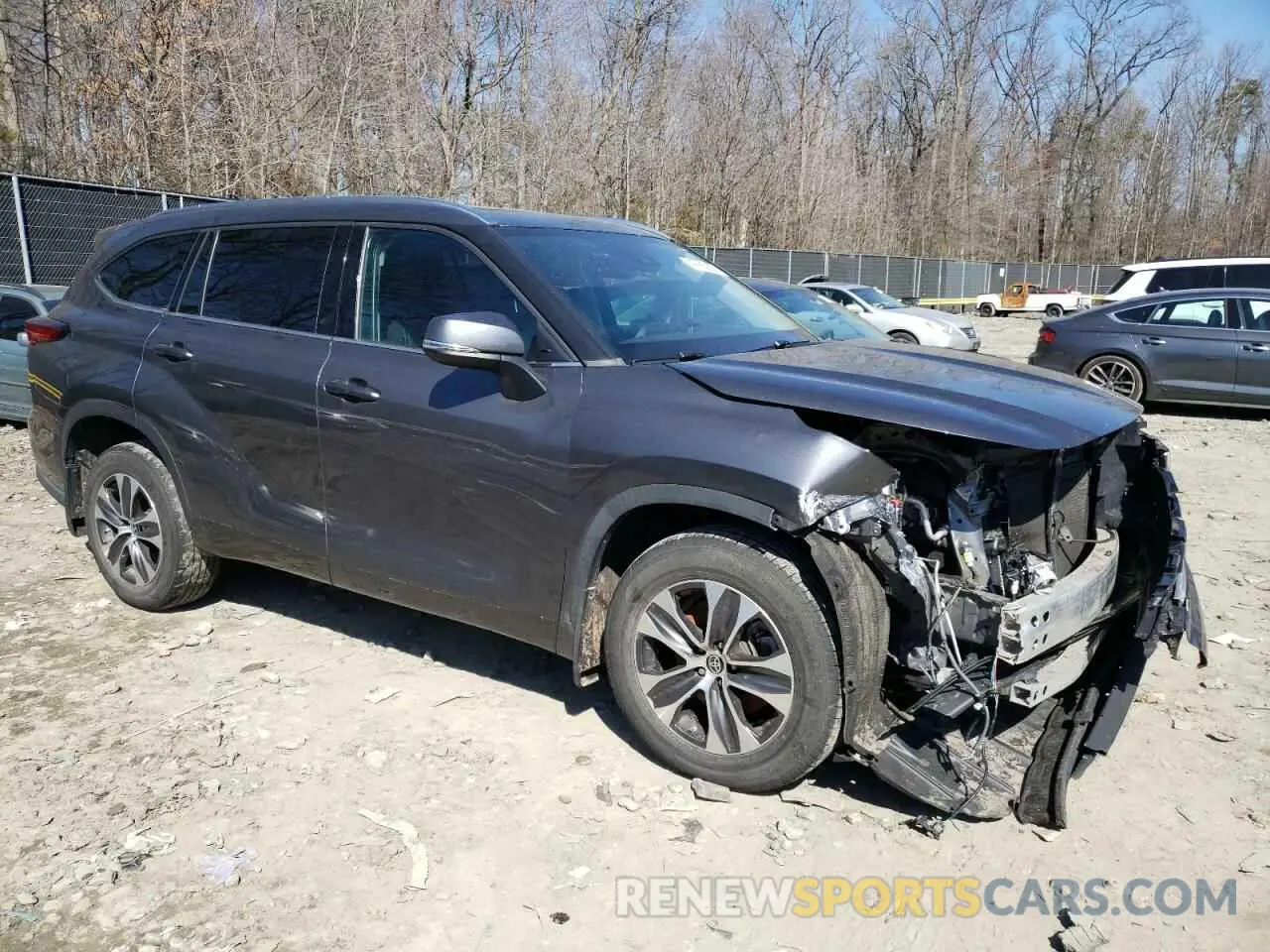 4 Photograph of a damaged car 5TDGZRBH4MS528011 TOYOTA HIGHLANDER 2021