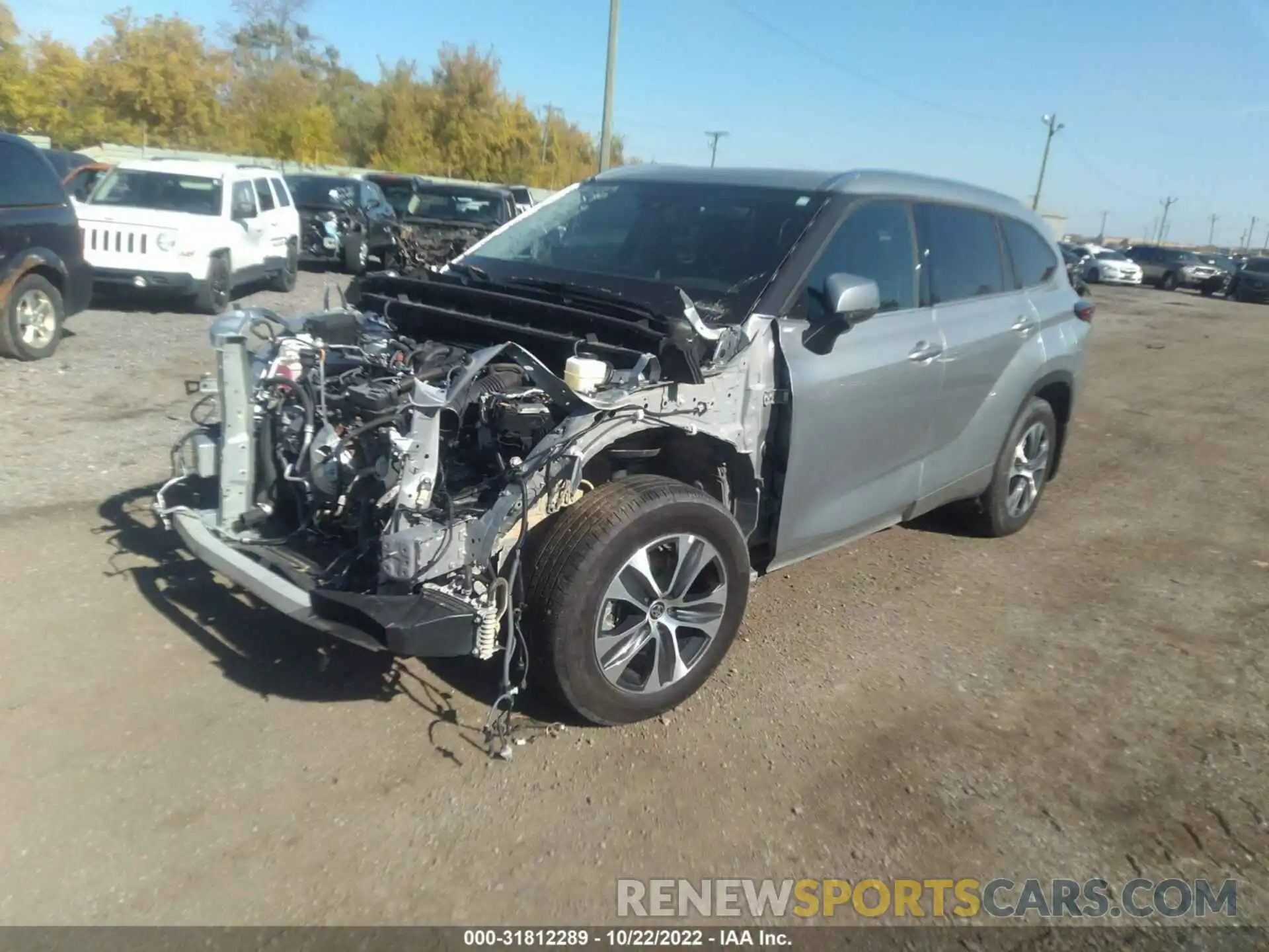 2 Photograph of a damaged car 5TDGZRBH5MS060662 TOYOTA HIGHLANDER 2021