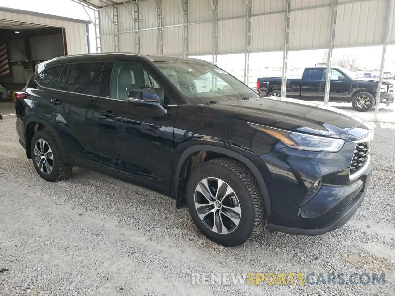 4 Photograph of a damaged car 5TDGZRBH5MS084881 TOYOTA HIGHLANDER 2021