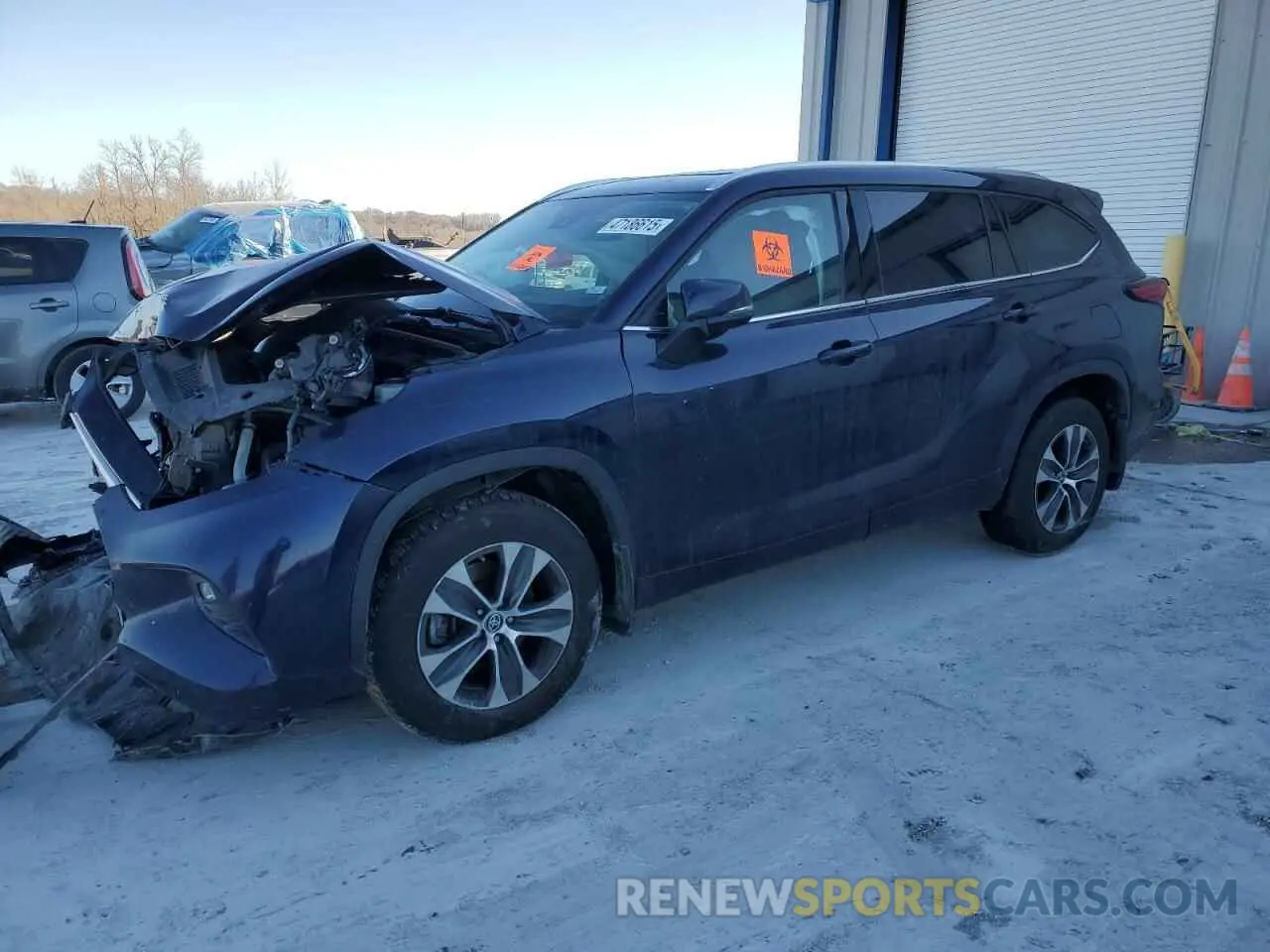 1 Photograph of a damaged car 5TDGZRBH5MS107592 TOYOTA HIGHLANDER 2021