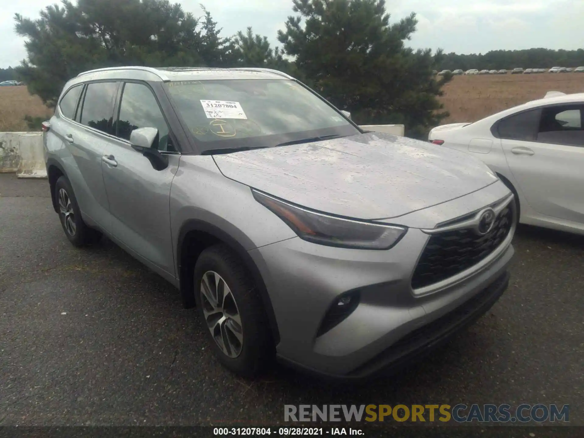 1 Photograph of a damaged car 5TDGZRBH5MS129706 TOYOTA HIGHLANDER 2021